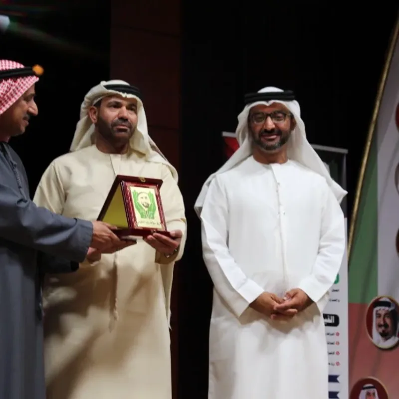 تكريم مدير غرفة التجارة و الصناعة الفجيرة و شكرا جزيلا لاستضافتنا