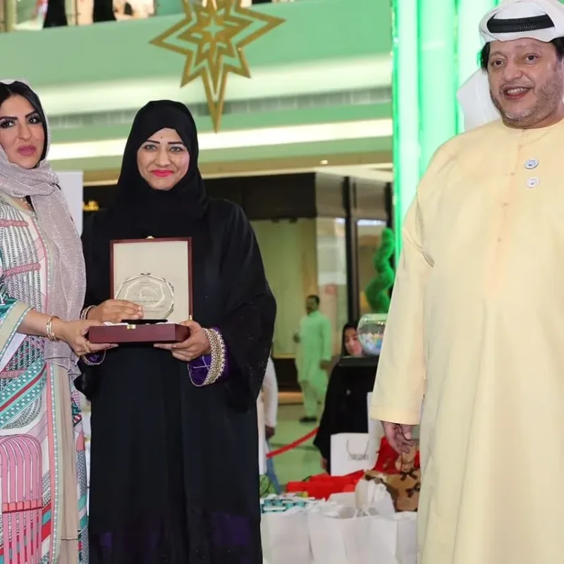 تشرفنا بحضور سمو الشيخ سعيد بن طحنون آل نهيان و الشيخ سالم بن ركاض العامري و كبار الشخصيات و مشاهير التواصل الاجتماعي و السيدة الجميلة زينب العسكري في فعالية سعادتكم سعادتنا تحت إش