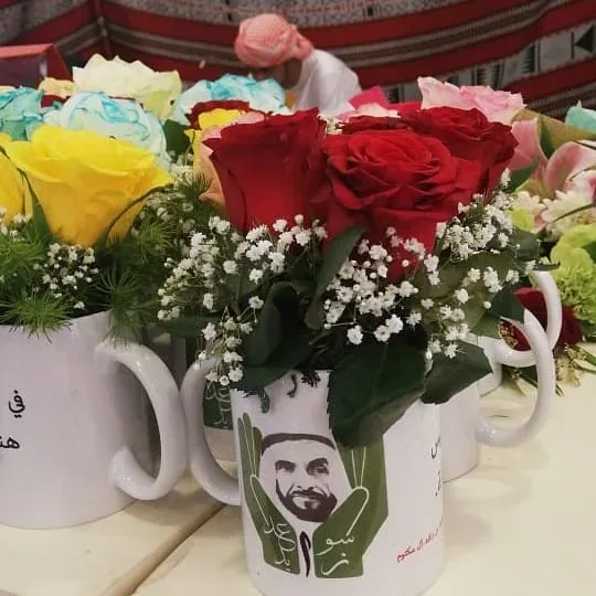 هدايا رمزيه للمتطوعين المشاركين وباقات رود للمتميزين ايضا فكل الشكر لكل من ساندني وساهم في انجاح فعاليات سواعد زايد