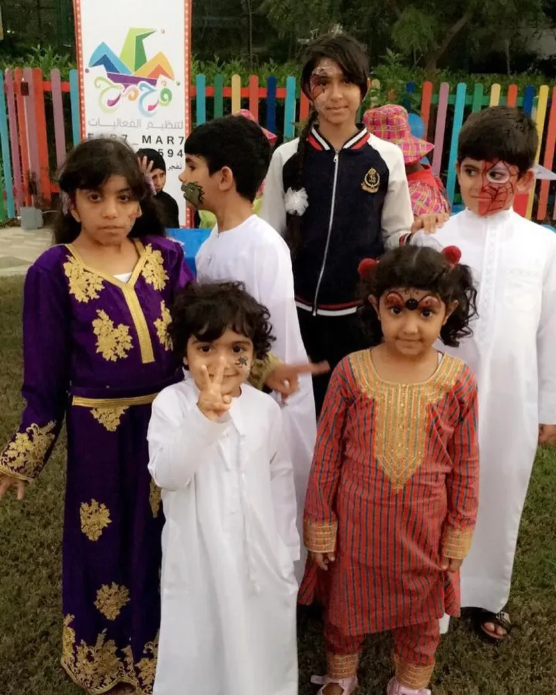 مشاركة فريق سواعد زايد التطوعي في تنظيم فعاليه بابا زايد في قلوبنا مع جمعيه الفجيره الاجتماعية الثقافيه - فندق ميريديان العقه 25-11-2018