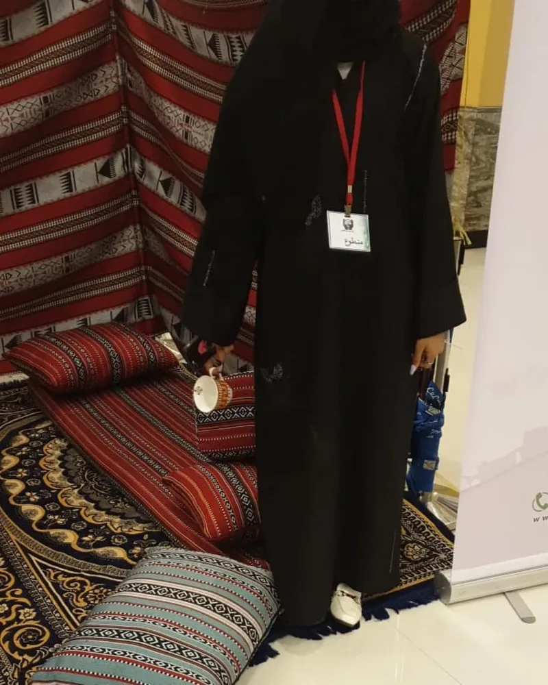 متطوعين فريق سواعد زايد التطوعي في اللولو هايبرماركت