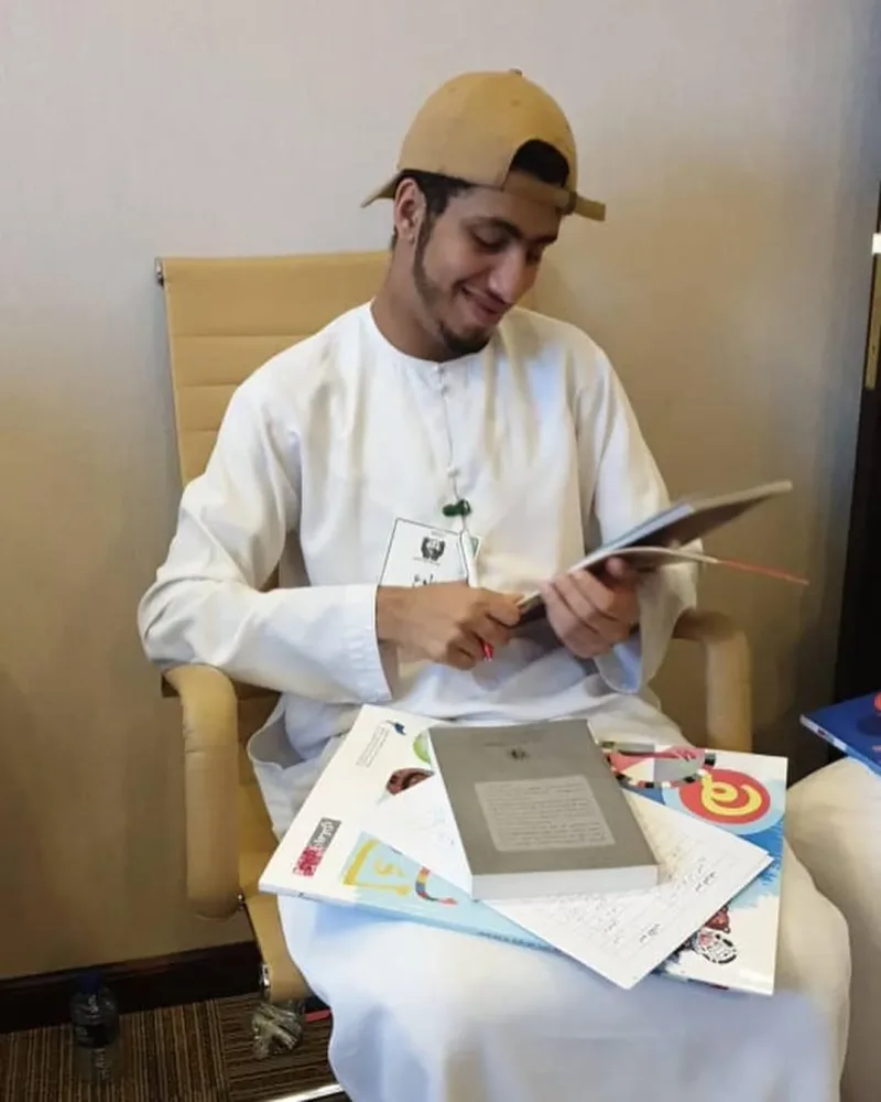 تواجد فريق سواعد زايد التطوعي في هيئه الفجيره للثقافه والاعلام لمساعدتهم في ترتيب وتصنيف الكتب وجردها لحوالي 850 كتاب ، لاتزال مساعدتهم مستمره لفترات متفرقه 17/1/2018