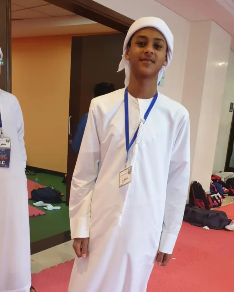 اسره فريق سواعد زايد التطوعي خلال تنظيم بطولة الفجيرة للتايكواندو في مجمع زايد الرياضي بالفجيرة اليوم الثاني 2/2/2019