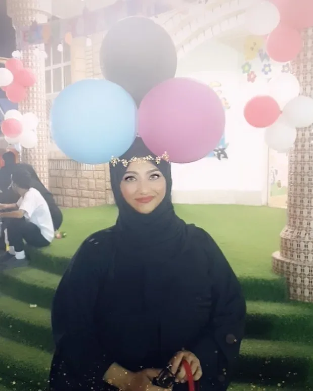 رئيسه فريق سواعد زايد الأم التطوعي فاطمه الشهياري 💛