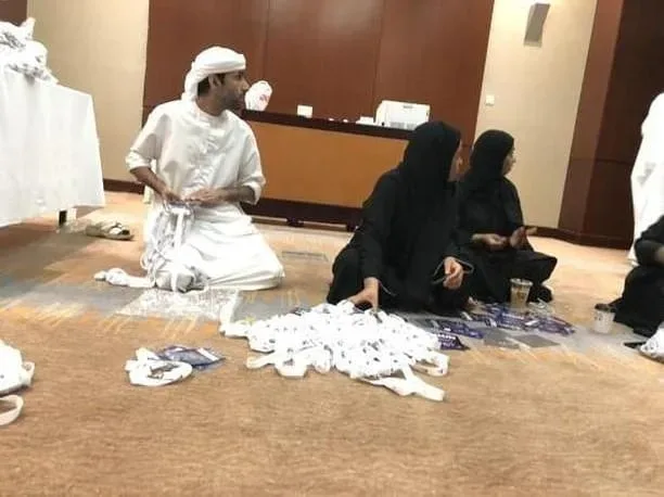 مشاركه فريق سواعد زايد في اول يوم للتنظيم وترتيب البطاقات والتذاكر في فندق كونكورد بالفجيرة لنادي الفجيرة للفنون القتالية
