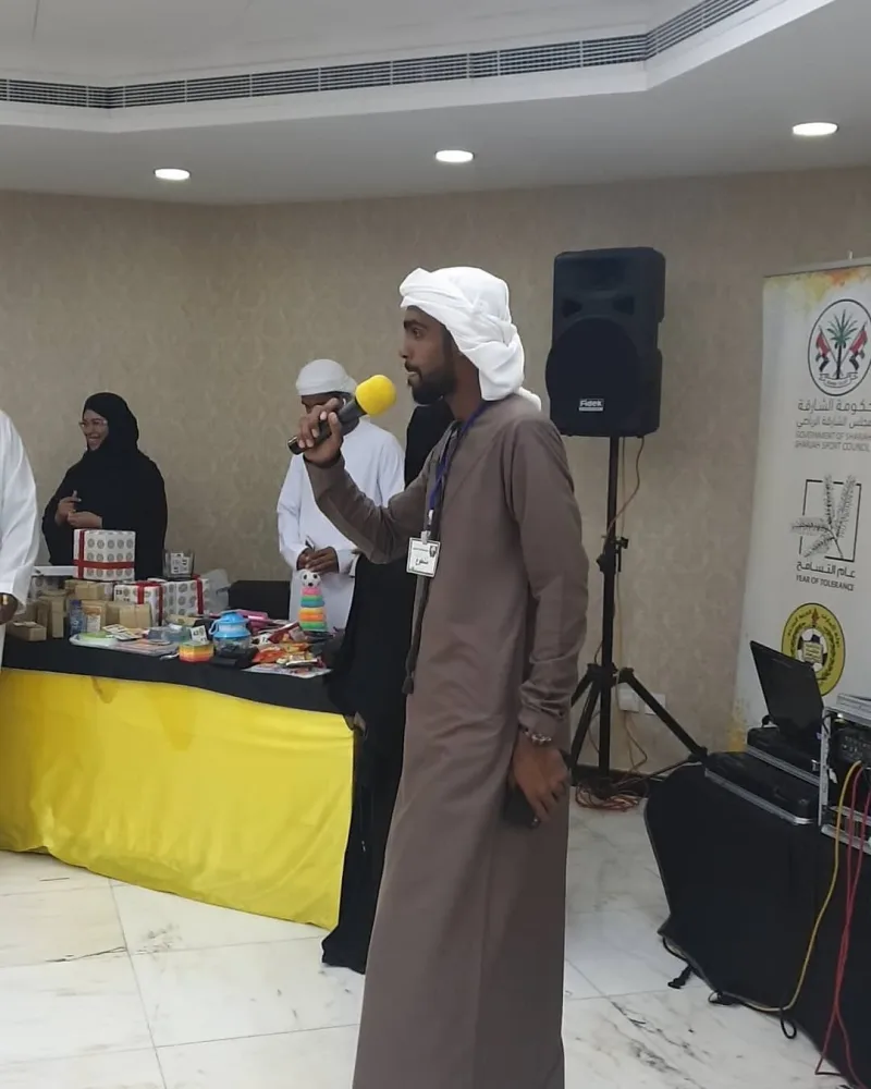مشاركة فريق سواعد زايد التطوعي مع نادي اتخاد كلباء الرياضي الثقافي وتقديم فريق سواعد زايد فقراته المتنوعة من مسابقات والعاب رياضية وترفيهية شعبيه وامثال تراثية ومسرحية ورزفات امارا
