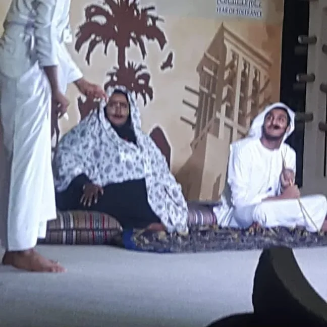 مشاركات فريق سواعد زايد التطوعي فالتنظيم واداء الفقرات المتعددة كورشات والرزفات التراثيه والمشاهد الغنائية التراثية التمثيلية والفقرات المسرحية والمسابقات والالعاب المنوعة من الفري