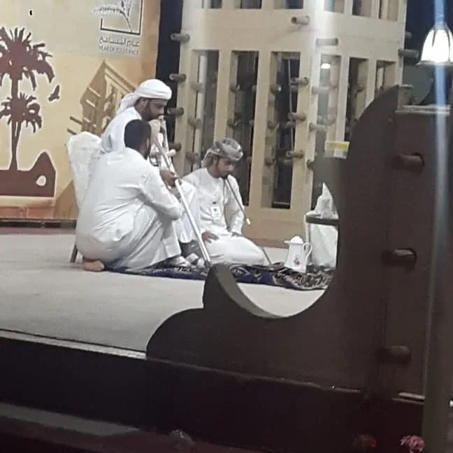 صور من مسرحية روح التسامح في ايام الشارقة التراثيه لليوم الثاني على التوالي مشاركات فريق سواعد زايد التطوعي فالتنظيم واداء الفقرات المتعددة كورشات والرزفات التراثيه والمشاهد الغنائ