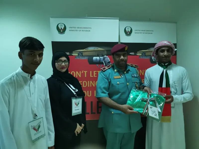 تم بعون الله ورعايته توزيع 20علم من اعلام الدولة على الجهات المختلفة الخاصة والحكومية بامارة الفجيرة وكلباء وخورفكان لمبادرة ارفعه عاليا ليبقى شامخا من قبل جمعية سواعد الامارات الت