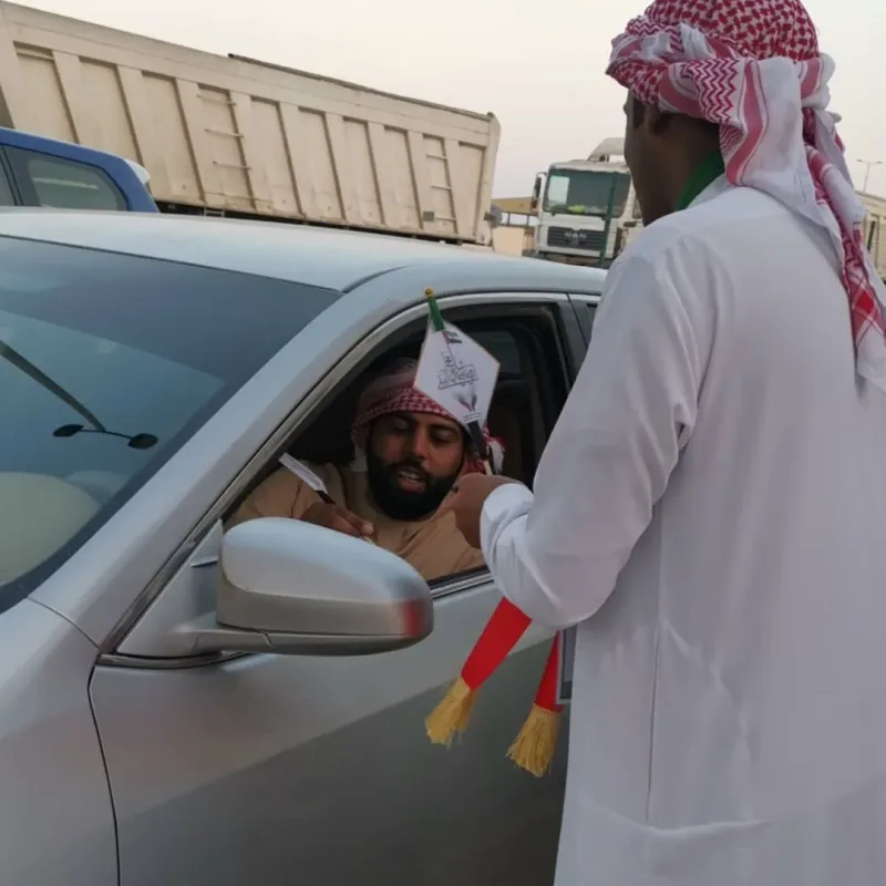تم بعون الله ورعايته توزيع اعلام الدولة على الجهات المختلفة الخاصة والحكومية بامارة الفجيرة وكلباء وخورفكان لمبادرة ارفعه عاليا ليبقى شامخا من قبل جمعية سواعد الامارات التطوعية ومن