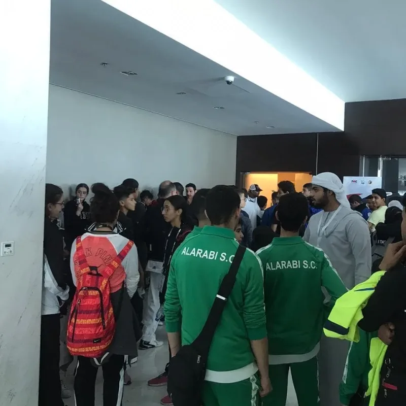 مشاركة جمعية سواعد الامارات التطوعية مع نادي الفنون القتالية في تنظيم لاعبين بطولة التايكواندوا العربية والدولية لتسجياهم وتوزينهم في فندق رويال ام